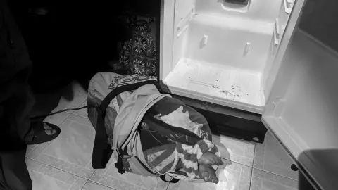 สยอง ยัดศพ ด.ช. 2 ขวบใส่ตู้เย็น สาวที่ขอมาเลี้ยงอ้างข้าวเหนียวติดคอตาย