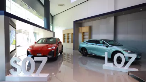 CHANGAN ประเดิมเปิดตัวศูนย์บริการแห่งแรกในไทย "ดีพอล รุ่งเจริญ บางนา"