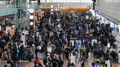 หิมะตกในพื้นที่ดินไหว สนามบินฮาเนดะเปิดใช้ปกติ