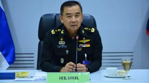 รมว.กห. เซ็นตั้ง "บิ๊กเผือก" นั่งที่ปรึกษาฯ นำ "ทหารพัฒนา" ช่วย ปชช.