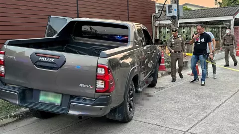 นต.ทัพฟ้าหึงโหด ฆ่าเมียพันโท ระแวงรักต่างวัย 14 ปี ยิงศีรษะคารถกระบะแล้วระเบิดขมับตาม