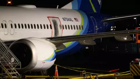 โบอิ้งงานเข้า 2 สายการบินสหรัฐฯ พบ 737 Max 9 หลายลำมีชิ้นส่วนหลวม