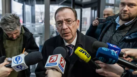 โปแลนด์ จับ 2 อดีตรัฐมนตรีถึงในทำเนียบ ปธน. ข้อหาใช้อำนาจโดยมิชอบ