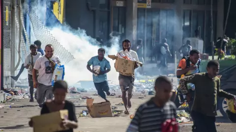 เหตุจลาจลในปาปัวนิวกินี มีผู้เสียชีวิต 15 ศพ