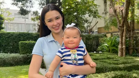 แพทริเซีย เผยภาพ น้องเอลิเซีย ส่งยิ้มหวานรับวันเด็ก 2567 แก้มน่าฟัดมาก