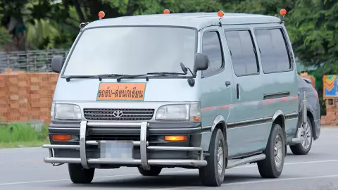 หนุนโรงเรียนมีระบบเตือนภัย “เด็กติดรถ” ป้องกันการลืมเด็กไว้ในรถ