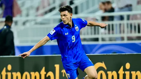 "ศุภชัย" กองหน้าทีมชาติไทย ค่าตัวพุ่งแซง 2 แข้งดัง หลังซัดเบิ้ลใส่ "คีร์กีซสถาน" 