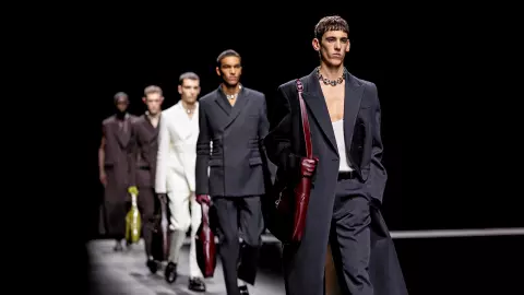 Gucci Ancora แฟชั่นสำหรับผู้ชาย