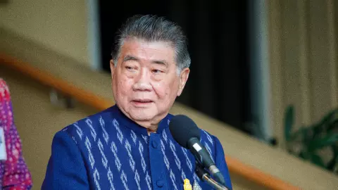 “ภูมิธรรม” ไม่กังวลฝ่ายค้านยื่นซักฟอก แต่ห่วงจะหาประเด็นอภิปรายยาก