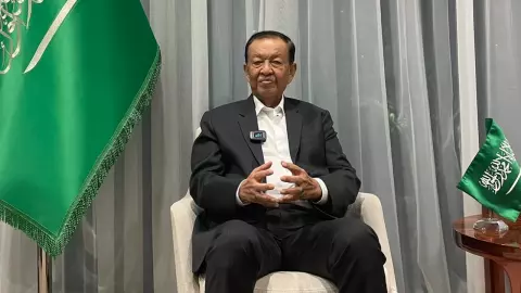 วันนอร์ เล็งดึง IDB หนุน SME ไทย เร่งช่วยคนไทยในซาอุฯ ค้างจ่ายค่าใบถิ่นที่อยู่