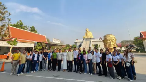 ผู้ว่าฯ ท่องเที่ยวและกีฬา พาทัวร์วัดดังเอาใจสายมู ชูเปิดตลาดเที่ยวรูปแบบใหม่