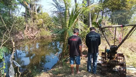 ลงทุนสูบสระ หาเมียฝรั่งรับมรดก 13 ล้าน ญาติเชื่อถูกฆ่ายัดถุงถ่วงน้ำ