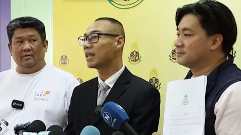 แนวร่วม "เพจวันนี้ก้าวไกลโกหกอะไร" ร้อง ป.ป.ช.ฟันจริยธรรม 3 สส.ก้าวไกล