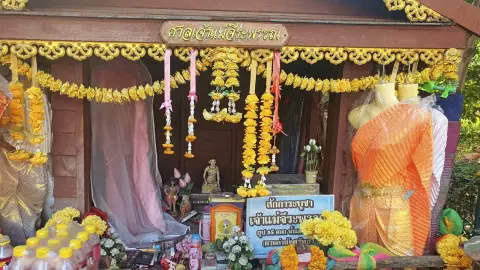 ศาล.."เจ้าแม่จีระพรรณ" พลังรุกขเทวดาต้นสะตือ
