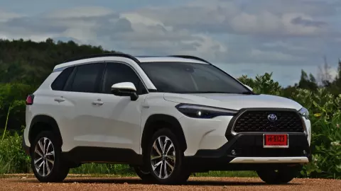 ส่องมือสองน่าสน: Toyota Corolla Cross Hybrid รถใช้งานจริงประหยัดทั้งน้ำมันและออปชัน