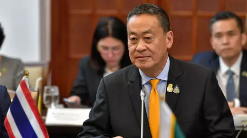 นายกฯบ่น ป.ป.ช. ยื้อข้อเสนอดิจิทัล เยือนศรีลังกา ลงนาม MOU 3 ฉบับ