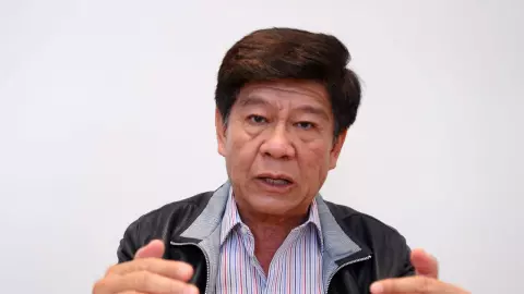 “อุเทน” อัด “สนธิญา-ธีรยุทธ” ยื่น ป.ป.ช. สอบ 44 สส.ก้าวไกล ไม่เข้าใจคำวินิจฉัยศาลรธน.