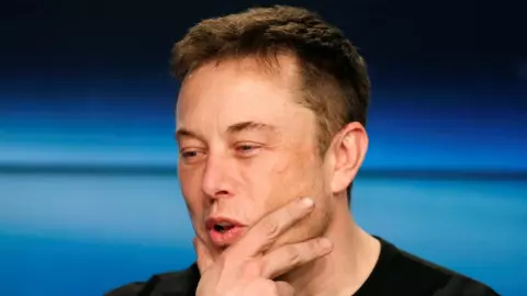 Elon Musk ไม่ประทับใจ Apple Vision Pro แต่มองว่าเป็นเทคโนโลยีที่มีอนาคต