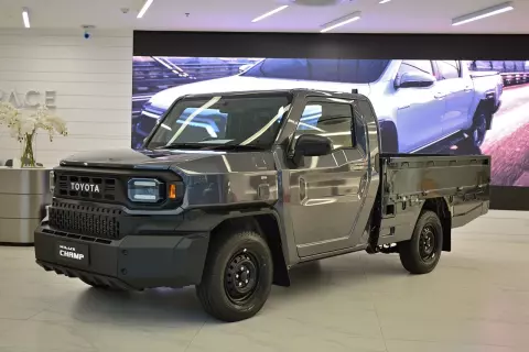 กระบะทำกิน! TOYOTA HILUX CHAMP เทาเข้ม