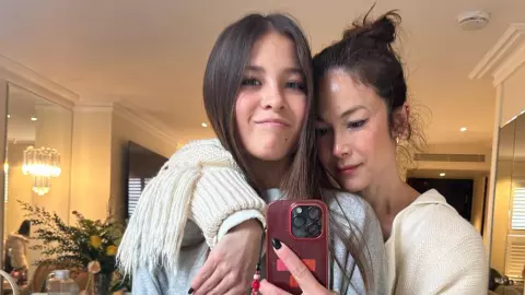 เปิดภาพล่าสุด น้องไลลา ลูกสาวพอลล่า โตเป็นสาว สวยมีเสน่ห์เหมือนแม่