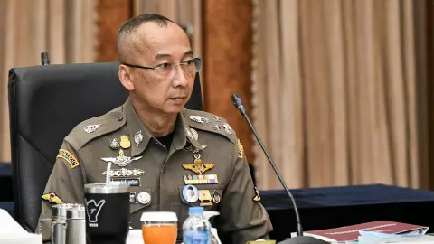 "บิ๊กต่อ" ชงกระทรวงยุติธรรมปรับกฎหมายเด็ก ลดอายุทําผิดต้องได้รับโทษ