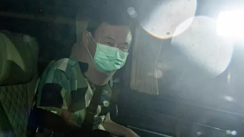 สื่อนอกตีข่าว ‘ทักษิณ’ กลับบ้านแล้ว ได้พักโทษหลังนอน รพ.มา 6 เดือน