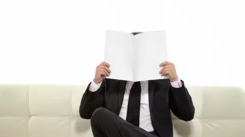 บริษัทฯ ประกาศรับสมัครนักแสดงชาย บอกคนเก่าไม่อยู่แล้ว ทำโซเชียลคอมเมนต์สนั่น