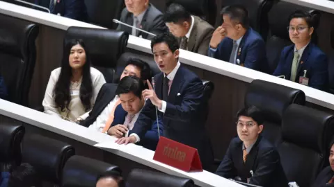 “ก้าวไกล” รับหลักการ ร่างพ.ร.ก.ประมงทุกฉบับ “พิธา” โวร่างฯ พรรค เน้นท้องถิ่น