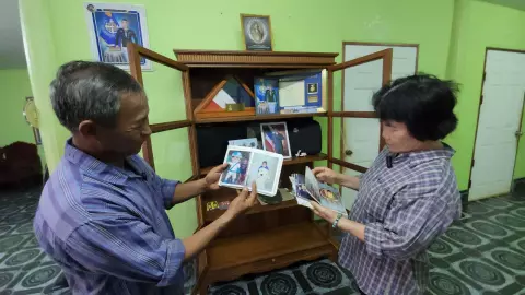 ครอบครัว "จ่าเจมส์" ยังรออย่างมีความหวัง หลังกองทัพเรือ เตรียมกู้ซากเรือหลวงสุโขทัย