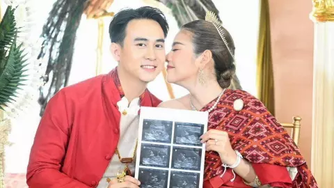 “ธัญญ่า อาร์สยาม” เข้าพิธีหมั้น “อาร์โล่” เศรษฐีลาว ประกาศข่าวดีท้อง 3 เดือน (คลิป)