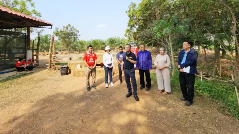 "สมศักดิ์" หนุนโครงการโคแสนล้าน เชื่อสร้างรายได้เกษตรกร-มีเงินใช้หนี้