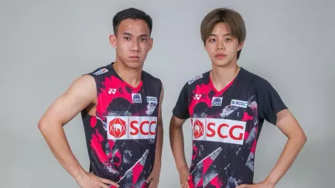 สมราคาเต็งหนึ่ง "บาส-ปอป้อ" อัดคู่เดนมาร์ก 2-0 ลิ่วรอบสองขนไก่ "เยอรมัน โอเพ่น 2024"
