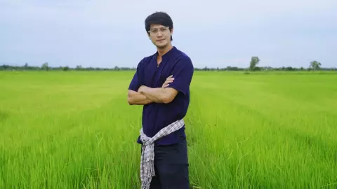 พระเอกดังชี้แจงแล้ว หลังถูกเพจปล่อยข่าวเม้าท์แรงบ้านแตก เลิกภรรยา