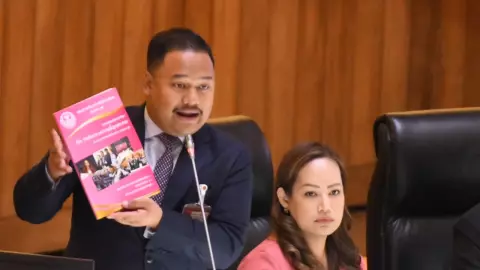 “สส.ณัฐชา” ขอทุกพรรค หนุนเพิ่มเบี้ยผู้สูงอายุถ้วนหน้าเป็นหลักพันให้เสร็จในปีนี้