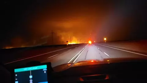 ไฟป่าเทกซัสลามไม่หยุด เผาแล้ว 1 ล้านเอเคอร์ หญิงชราดับ 1 ศพ