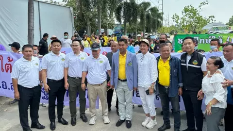 ชาวปักษ์ใต้ รวมตัวให้กำลังใจ "บิ๊กโจ๊ก" ยันไม่ใช่ ชุมนุมเพื่อกดดันใคร