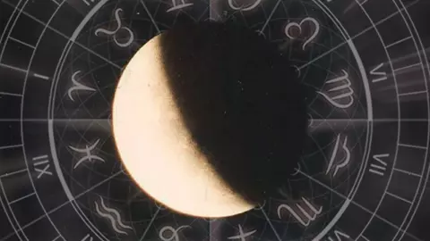 หมอช้างเตือน 2 ราศี มี.ค.นี้ ระวังปรากฏการณ์ราหูอมจันทร์กระทบดวงการเงิน