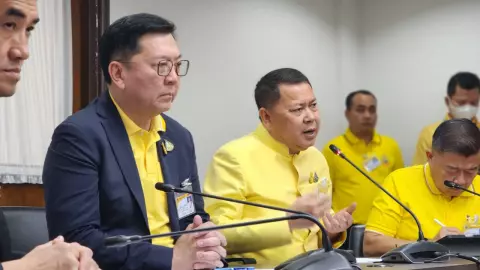 "เกษตรฯ-ทส." หารือ สปก.เขาใหญ่-"ชัยวัฒน์" ลั่น ต้องมีคนผิด จบแบบหล่อๆ ไม่ได้