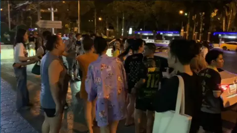 ตำนาน 4 มีนาคม "วันกะเทยผ่านศึก" รวมตัวโดยมิได้นัดหมาย กู้ศักดิ์ศรีกะเทยไทย