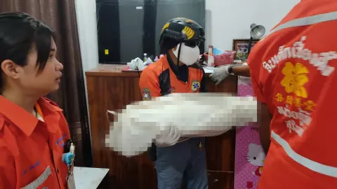 สลด พ่อรักลูกมาก แขวนคอตัวเอง และพาลูกสาววัย 2 ขวบไปด้วย 