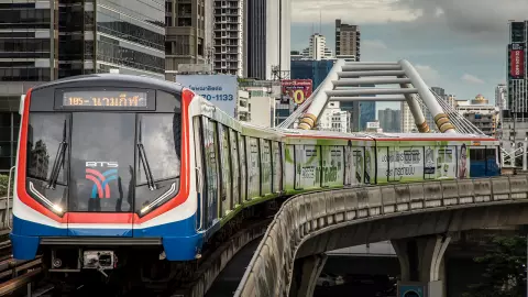 ถกรอบคอบจ่ายหน้ีบีทีเอส ก่อนรับมอบงานระบบเดินรถ "ชัชชาติ" ตั้งทีมดูแล