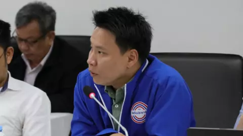 พปชร. จ่อย้ายออกห้องหลังบัลลังก์ ช่วงปิดสมัยประชุม ชี้ ก้าวไกลก็ได้ห้องใหญ่