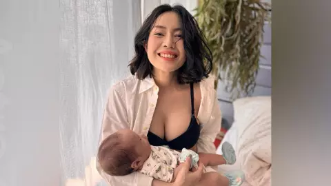 แม่ลูกหนึ่งสุดฮอต "นิว-นภัสสร" โชว์อกตู้มล้นทะลักสุดแซ่บในชุดให้นมลูก