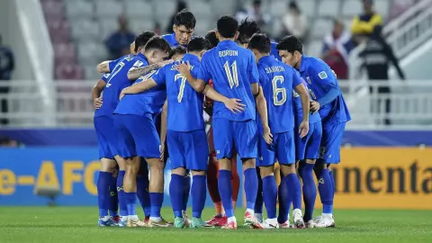 มาแล้ว “อิชิอิ” ประกาศรายชื่อ 23 นักเตะ “ทีมชาติไทย” ปะทะ “เกาหลีใต้” คัดบอลโลก 2026