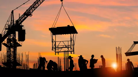 เตะสกัดก้าวไกล