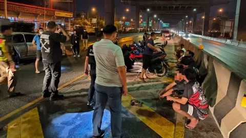 ไม่ได้ขู่ โดนจับหนักแน่ รวมตัวแว้นแข่งรถ ทั้งปรับ ริบรถ ทำทัณฑ์บน