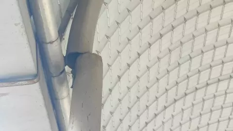 แขวงทางหลวงเร่งแก้ไข หลังโซเชียลแชร์ภาพหวาดเสียว เหล็กหลังคาสะพานลอยเสียหาย