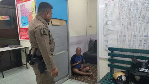 ทารุณ 9 ขวบ พ่อทาสยาสติแตก หล่นเองโดนทับเละ โมโหพาลทําร้ายลูก