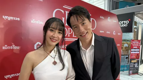 "มิน-พีชญา" ควง "เคลวิน" เปิดตัวสถานะใหม่ พร้อมแต่งแล้ว 13 ปี ยังรอได้อีก