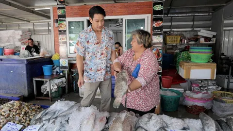 "เจ๊เป้า อาหารทะเลสดครบวงจร" ขายยังไง วันละเป็นตัน ในรายการ "เศรษฐีป้ายแดง"